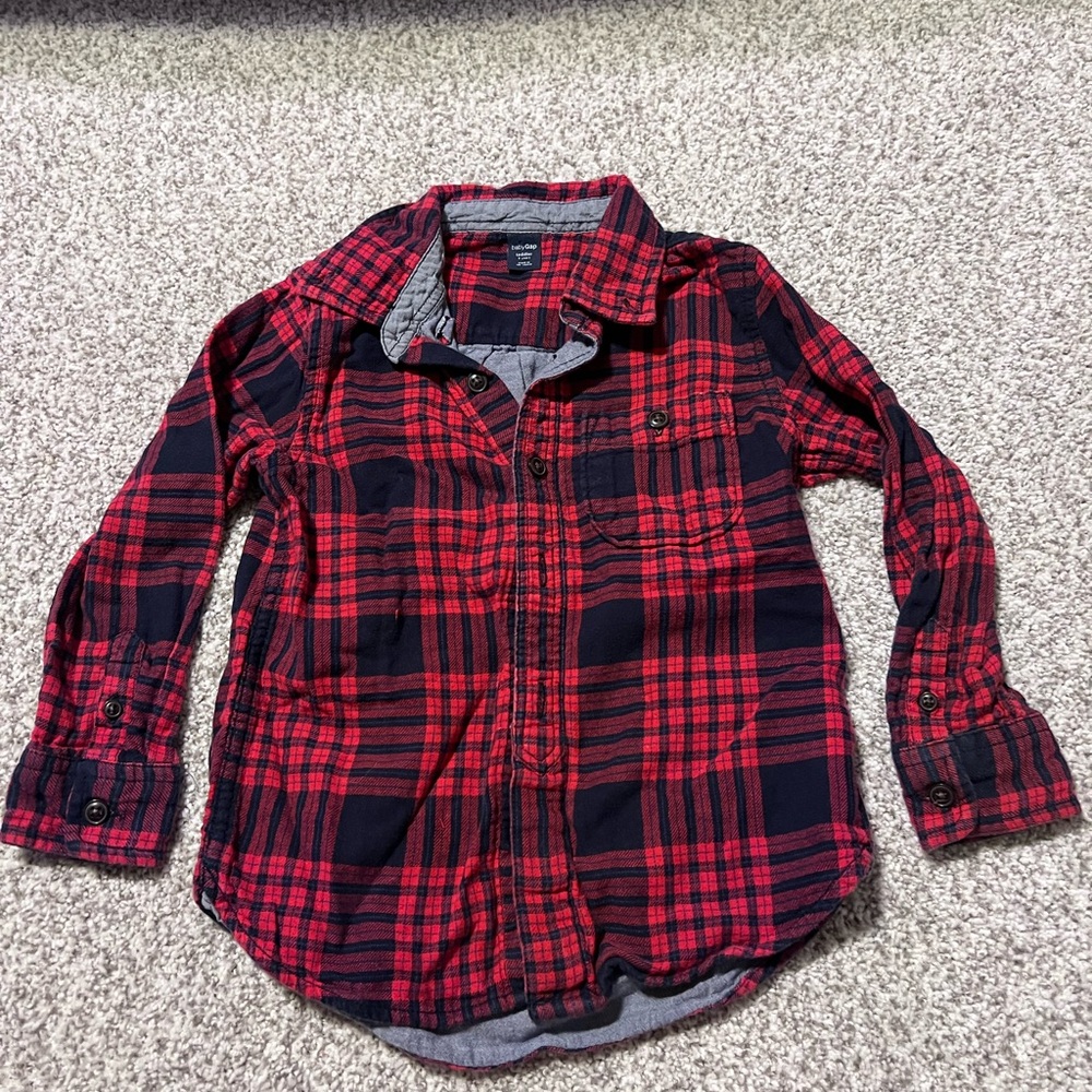GAP Red and Black Plaid Shirt